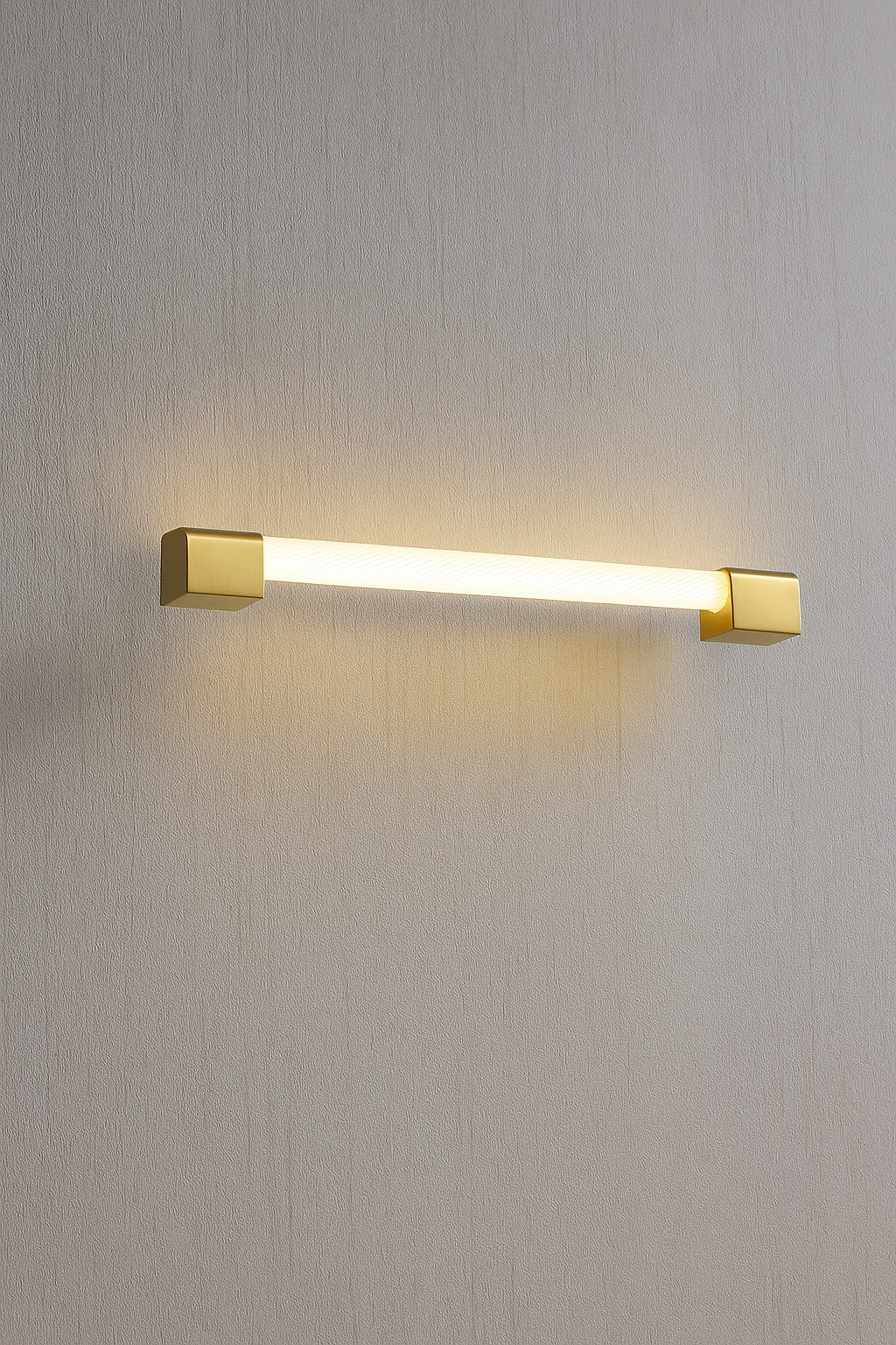 Hdc 18W Gold Linear LED Mirror & Vanity Fixture Wall Light – Tricolor