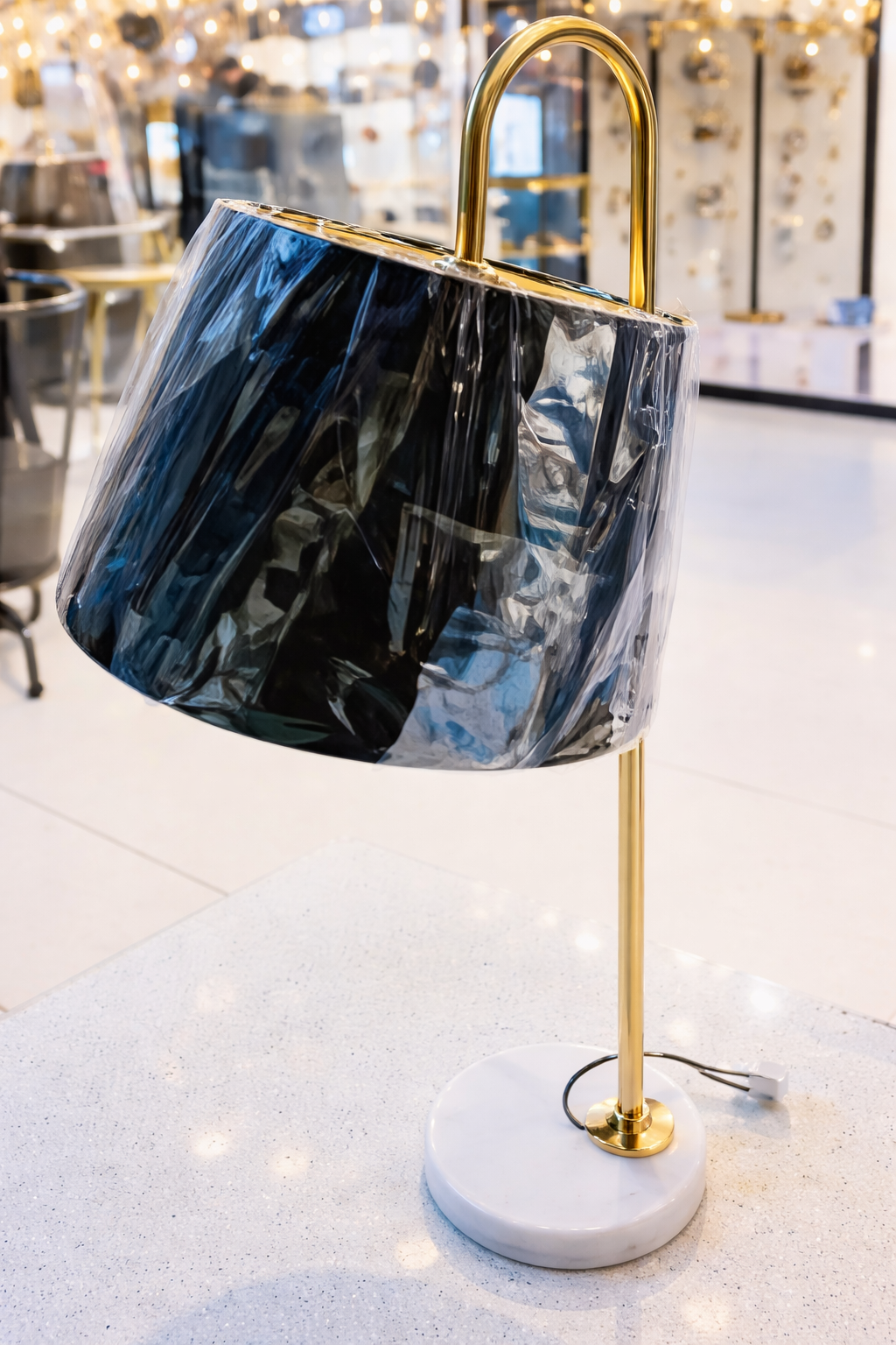 HDC Luxury Modern Black Shade Table Lamp