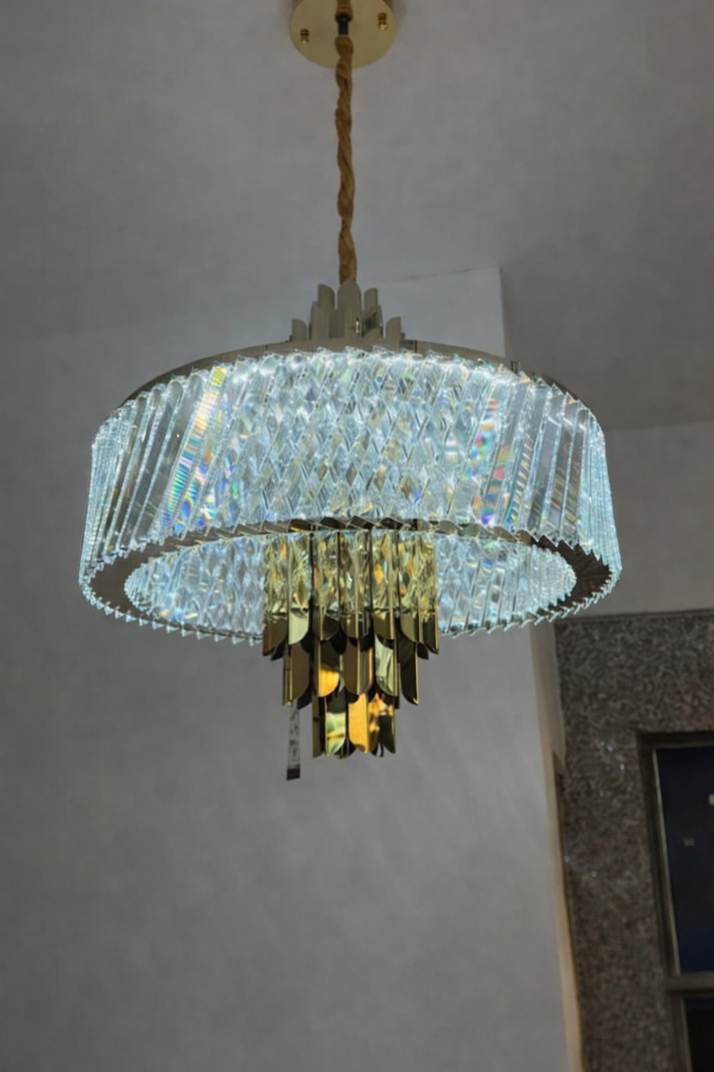 HDC Luxury Crystal Ring Chandelier with Gold Accent Drops for Living Room