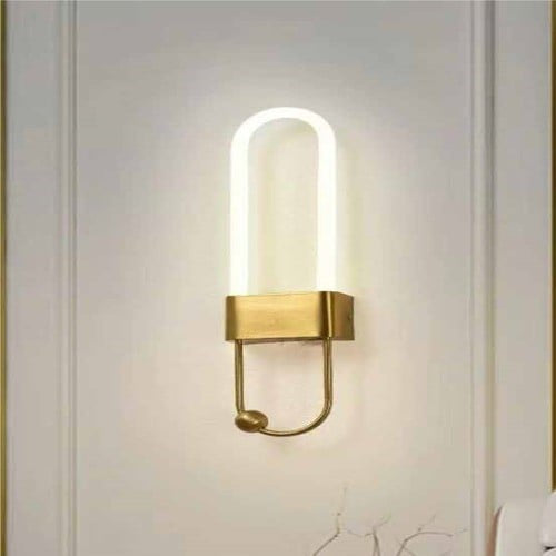Hdc Gold Metal Clip Shaped Wall Light with White Acrylic Shade