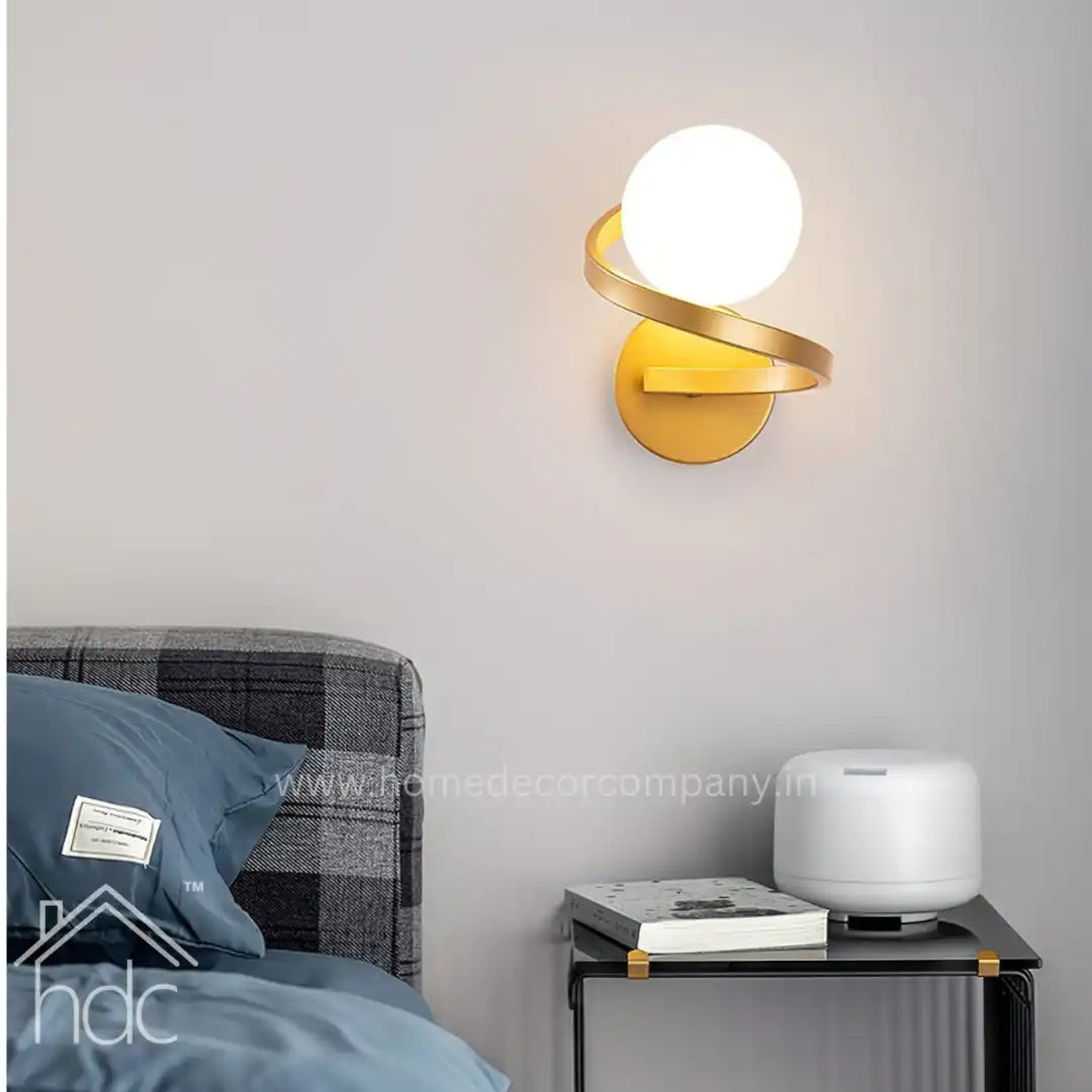 Hdc Electroplated Golden Frosted Glass Ball Wall Light Sconce for Bedroom Living Room