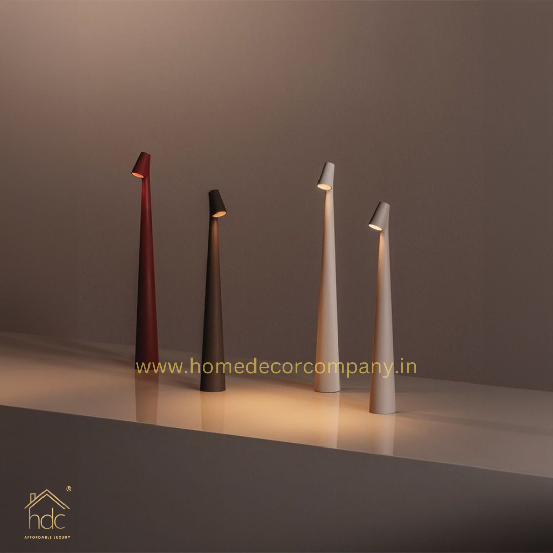 HDC Table Lamp LED Touch Sensor Desktop Night Light Rechargeable Wireless Reading Lamp for Restaurant Hotel Bar Bedroom Decor Light