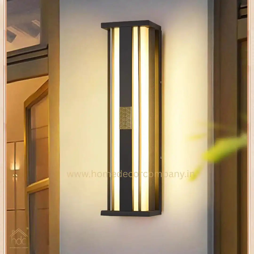 HDC 600MM Led Modern Black Outdoor Waterproof Wall Light - Warm White