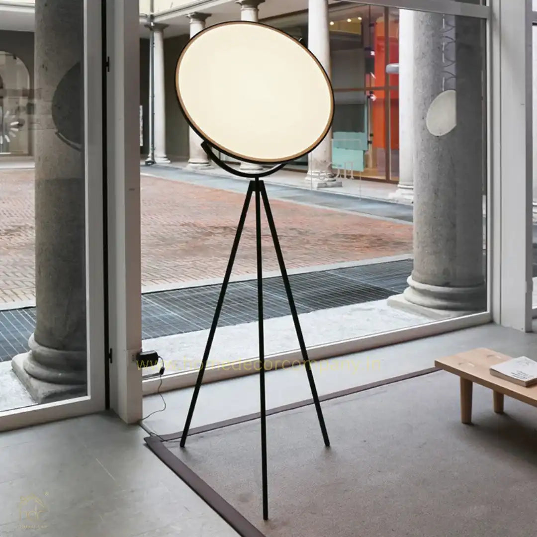 HDC Nordic Minimalist Floor Lamp Living Room Creative Bedroom Tripod LED Vertical Lamp