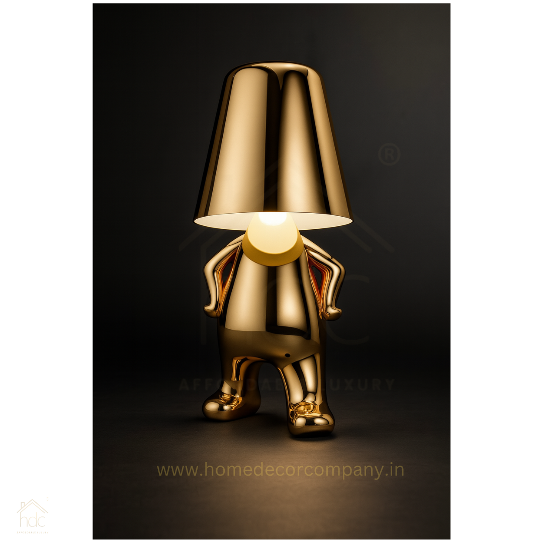 Hdc Nordic Golden/Silver Luxury Portable LED Desk Lamp Cafe Bar Restaurant Standing Stylish Little Golden Man Home Decoration Night Light