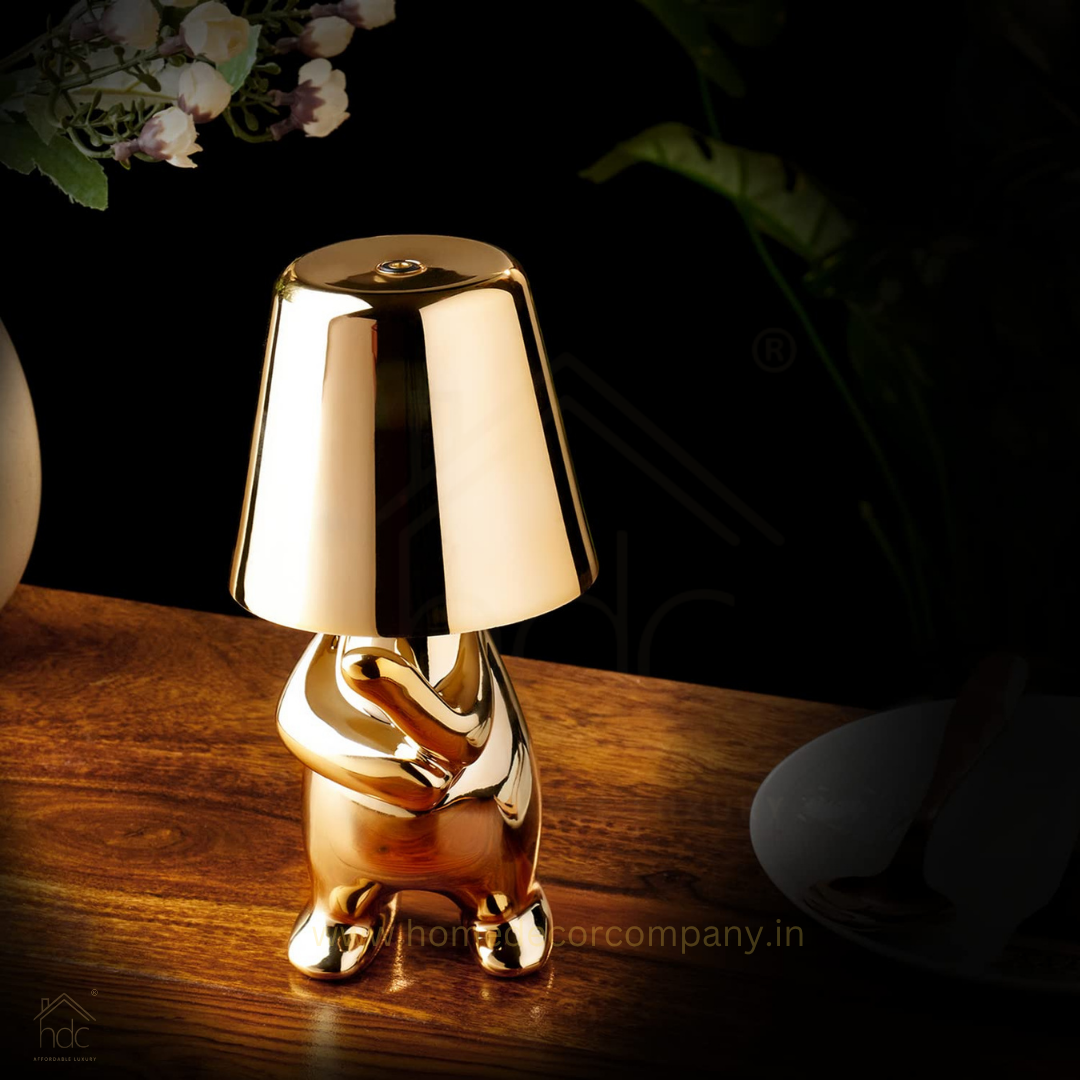 Hdc Little Golden/Silver Man Thinking Stylish Nordic Golden Luxury Portable LED Desk Lamp Cafe Bar Restaurant Home Decoration Night Light