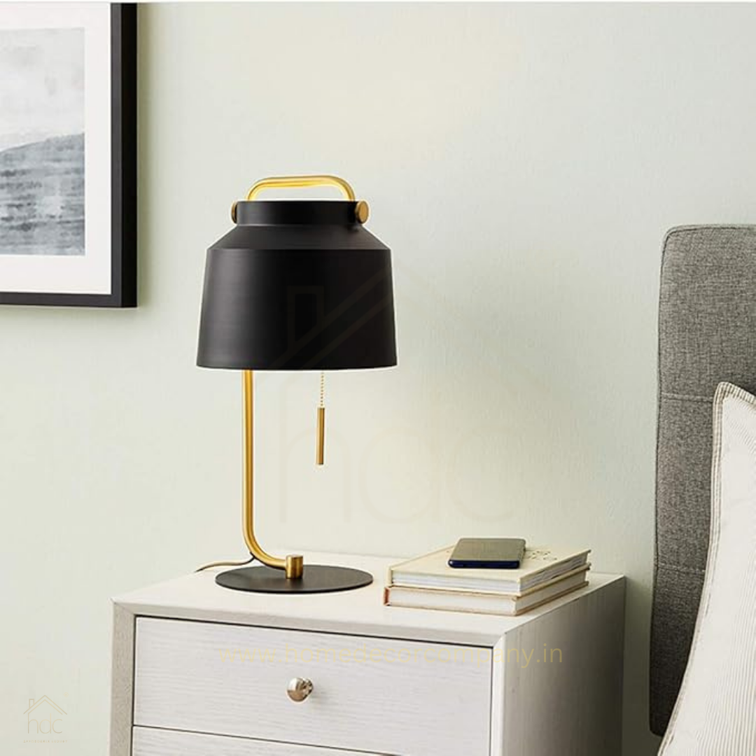 Hdc Moden Black Light Luxury Creative Bedroom Bedside Table Lamp For Living Room Study Simple Decorative