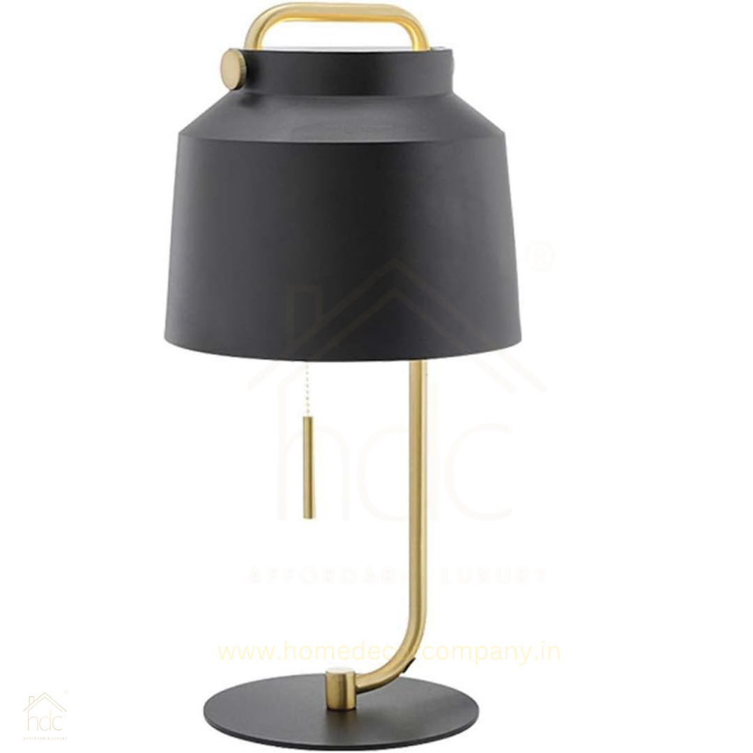 Hdc Moden Black Light Luxury Creative Bedroom Bedside Table Lamp For Living Room Study Simple Decorative