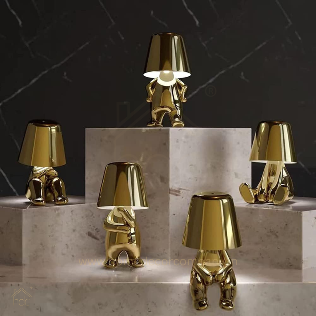 Hdc Nordic Golden/Silver Luxury Portable LED Desk Lamp Cafe Bar Restaurant Standing Stylish Little Golden Man Home Decoration Night Light