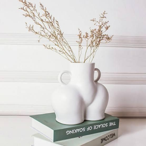 Ladies Butt Vase 8 (White matte) - HDC.IN