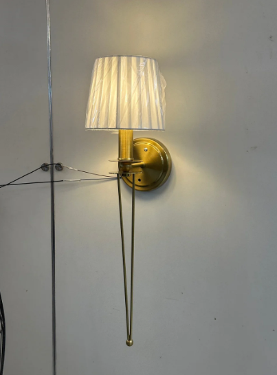 WALL LIGHT vs MIRROR LIGHT: Which One Should You Choose? | HDC LIGHTS Guide