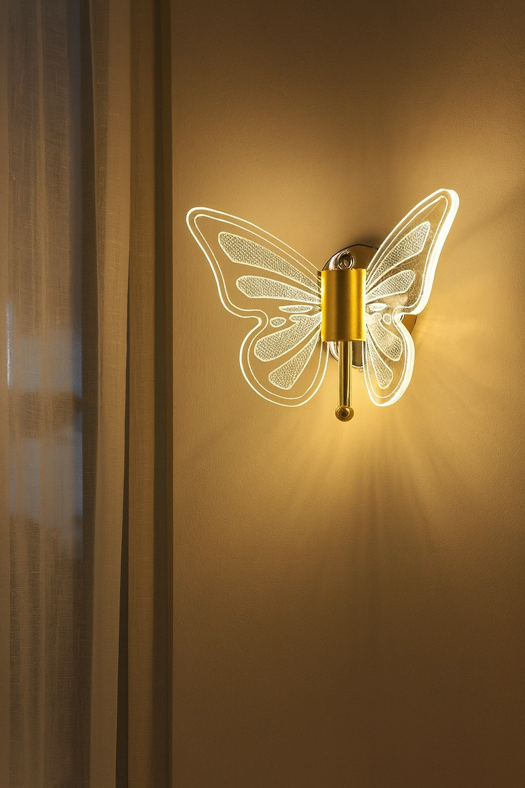 HDC Luminous Butterfly Acrylic LED Wall Light For Living Room