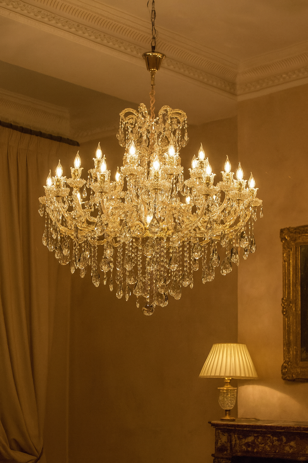 HDC 25 Lights Imperial Crystal Crown Italian Chandelier For Dining Room