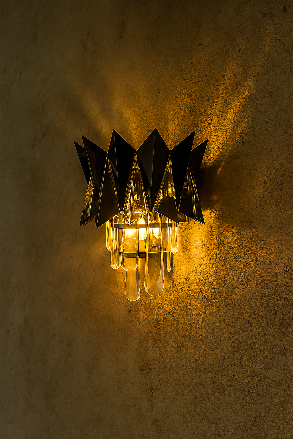 HDC Gold Mirror Finish LED Wall Sconce with Hanging Crystal Droplets For Living Room