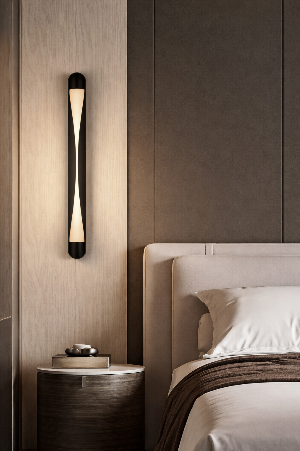 HDC Luxury Black LED Wall Light for Bedroom, Living Room & Hotel Décor