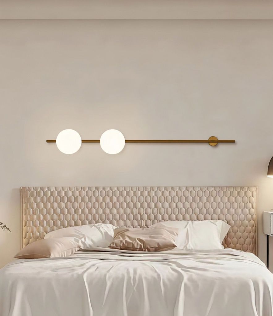 HDC 1200mm Minimalist Vertical Wall Lamp with Frosted Glass Globe Luxury Modern Gold Wall Light