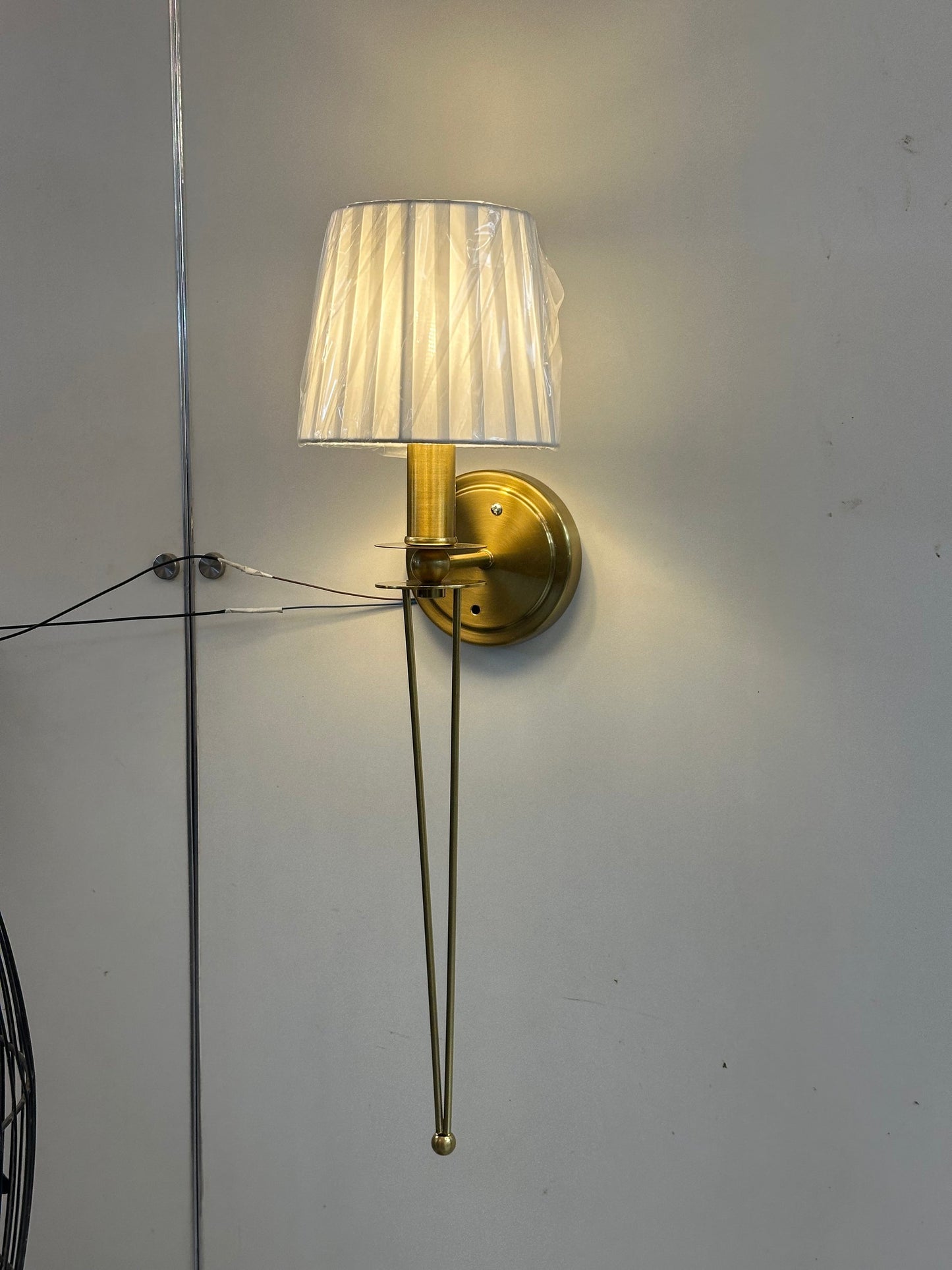 HDC Luxury Modern Brass Wall Light with Fabric Shade