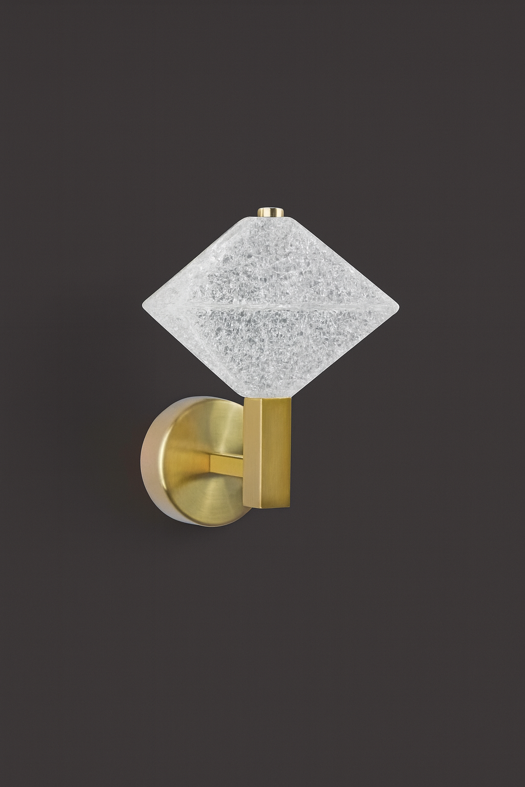 Hdc Modern Diamond Crystal Wall Light – Luxury Gold-Finished LED Wall Lamp