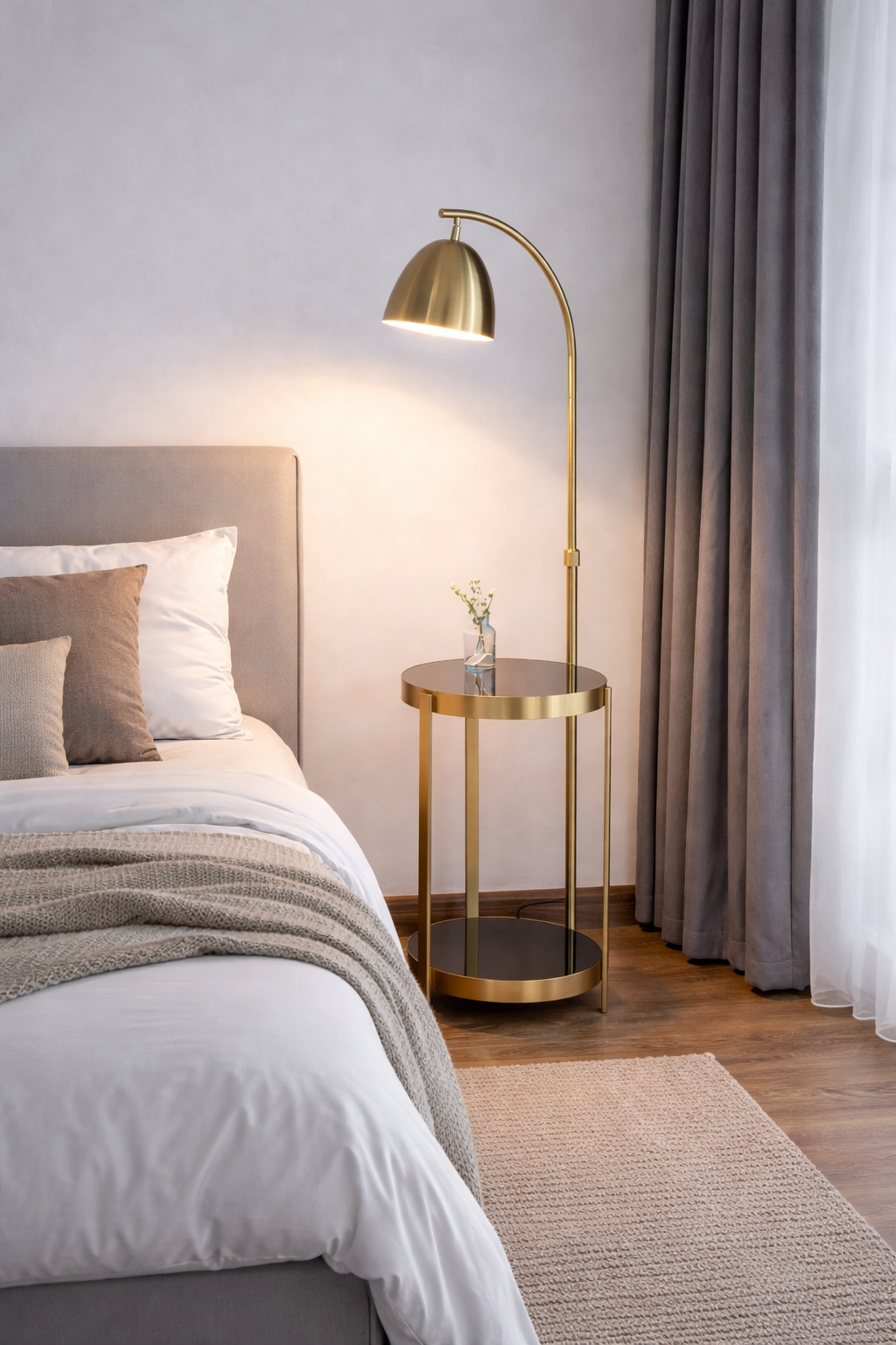 HDC Luxury Gold Floor Lamp with Side Table & Wireless Charging For Living Room