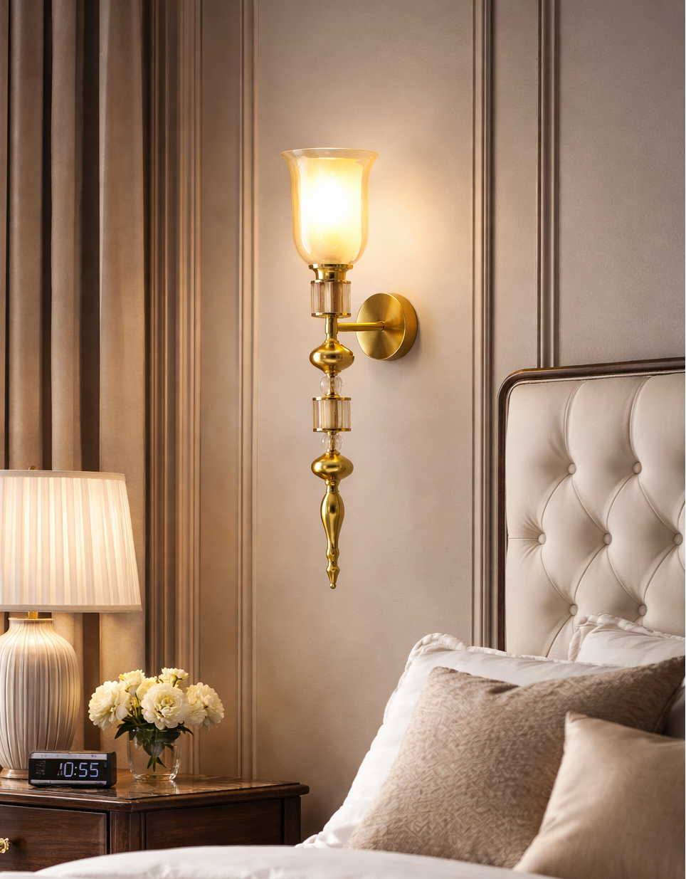 HDC Luxury Vintage Brass & Glass Wall Light for Bedroom, Living Room & Hallway