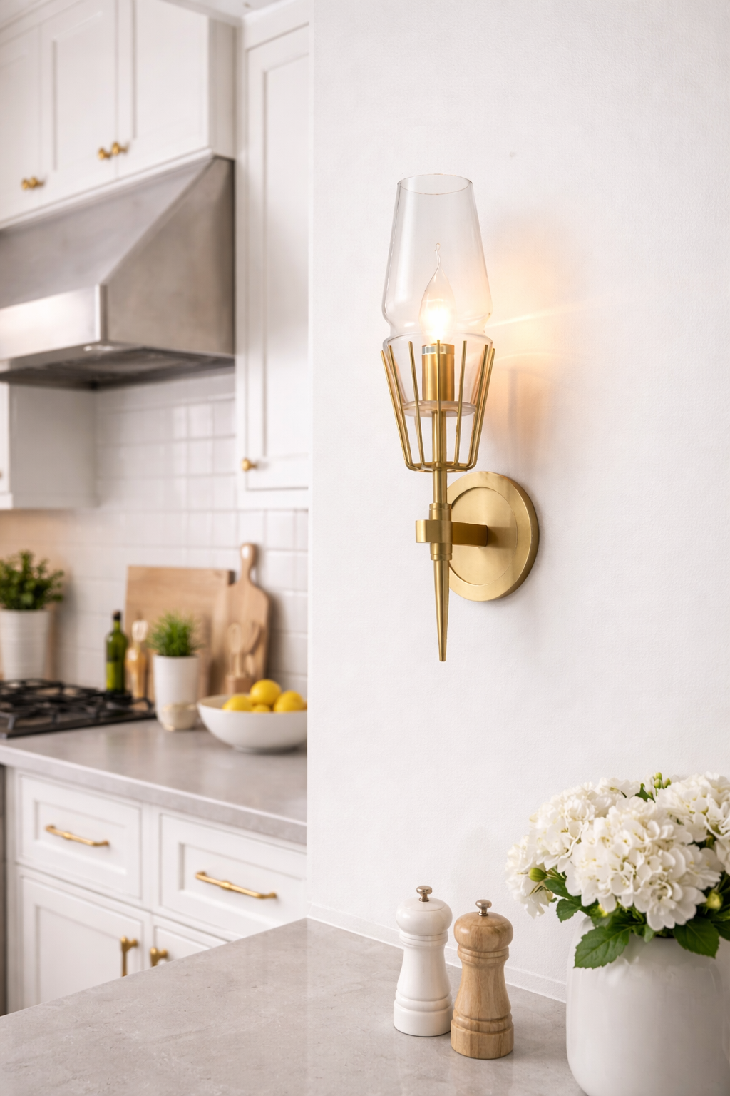 HDC Light Gold Metal Amber Glass Wall Light Copper Metal