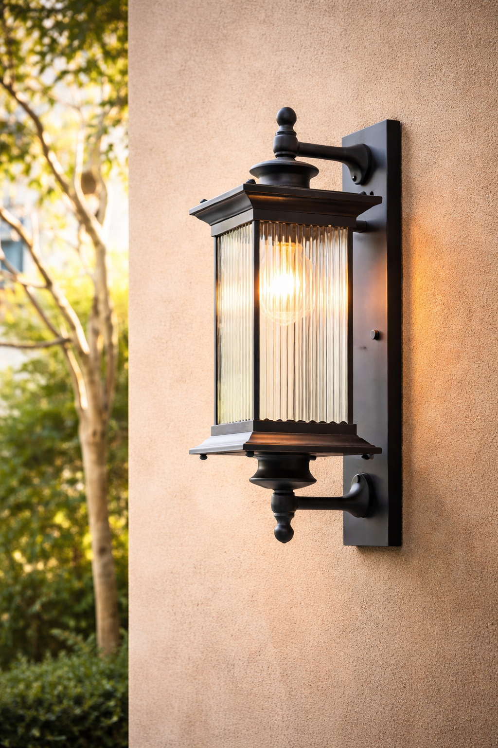 HDC Luxury Vintage Ribbed Glass Outdoor Wall Lantern
