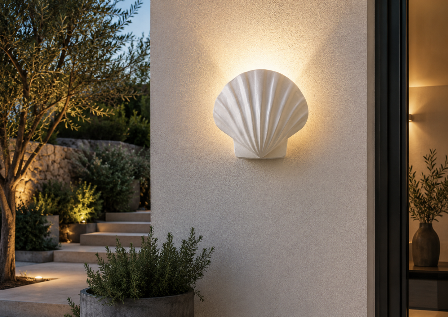 HDC Luxury Shell Designer Outdoor Light for Outdoor Spaces
