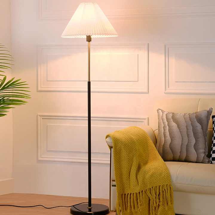 Hdc Bedroom Bedside Sofa Study Floor Lamp Retro Light Wood Grain Floor Lamp