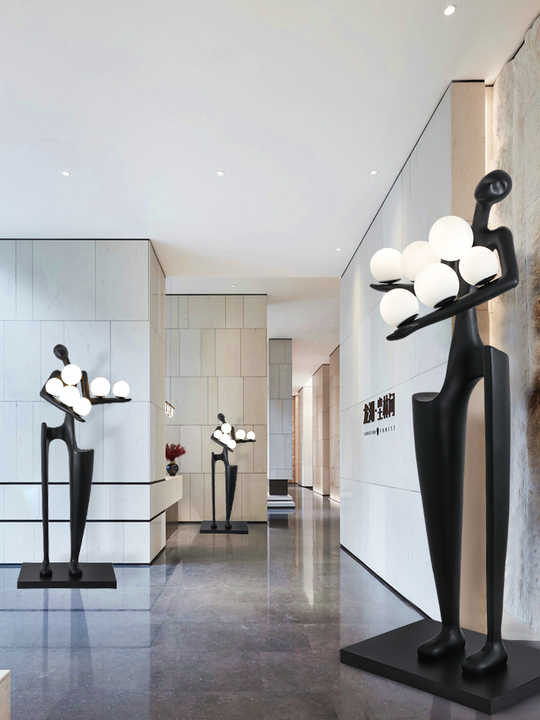 Hdc Art Sculpture Living Room Creative Abstract Character Decorative Floor Lamp