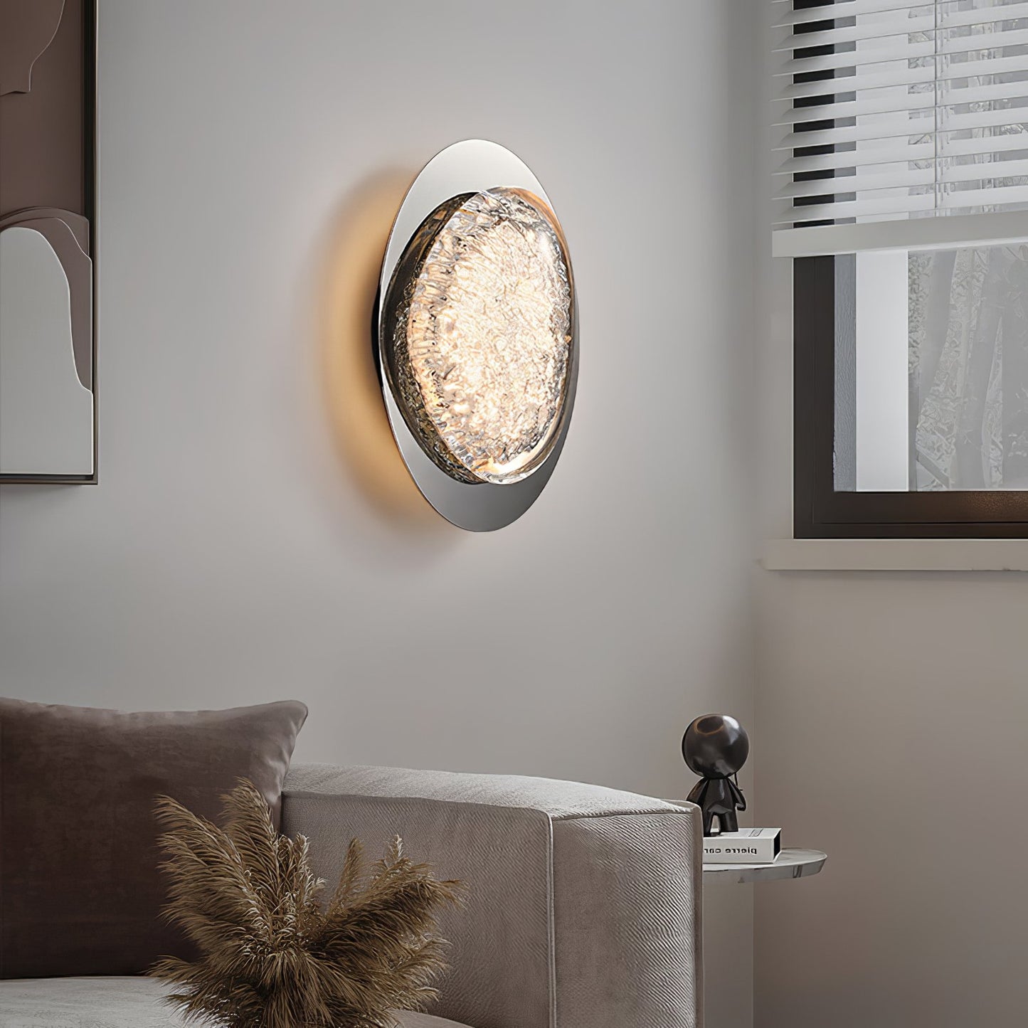 HDC Luxury Modern Oval Pearl Black LED Wall Light with Textured Resin Diffuser for Living Room, Bedroom & Hallway