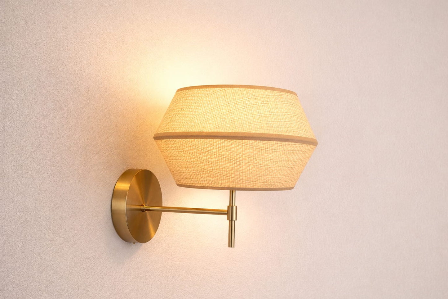 HDC Luxury Jute Fabric Wall Light in Gold Finish