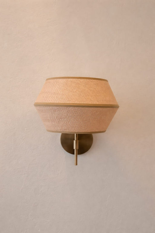 HDC Luxury Jute Fabric Wall Light in Gold Finish
