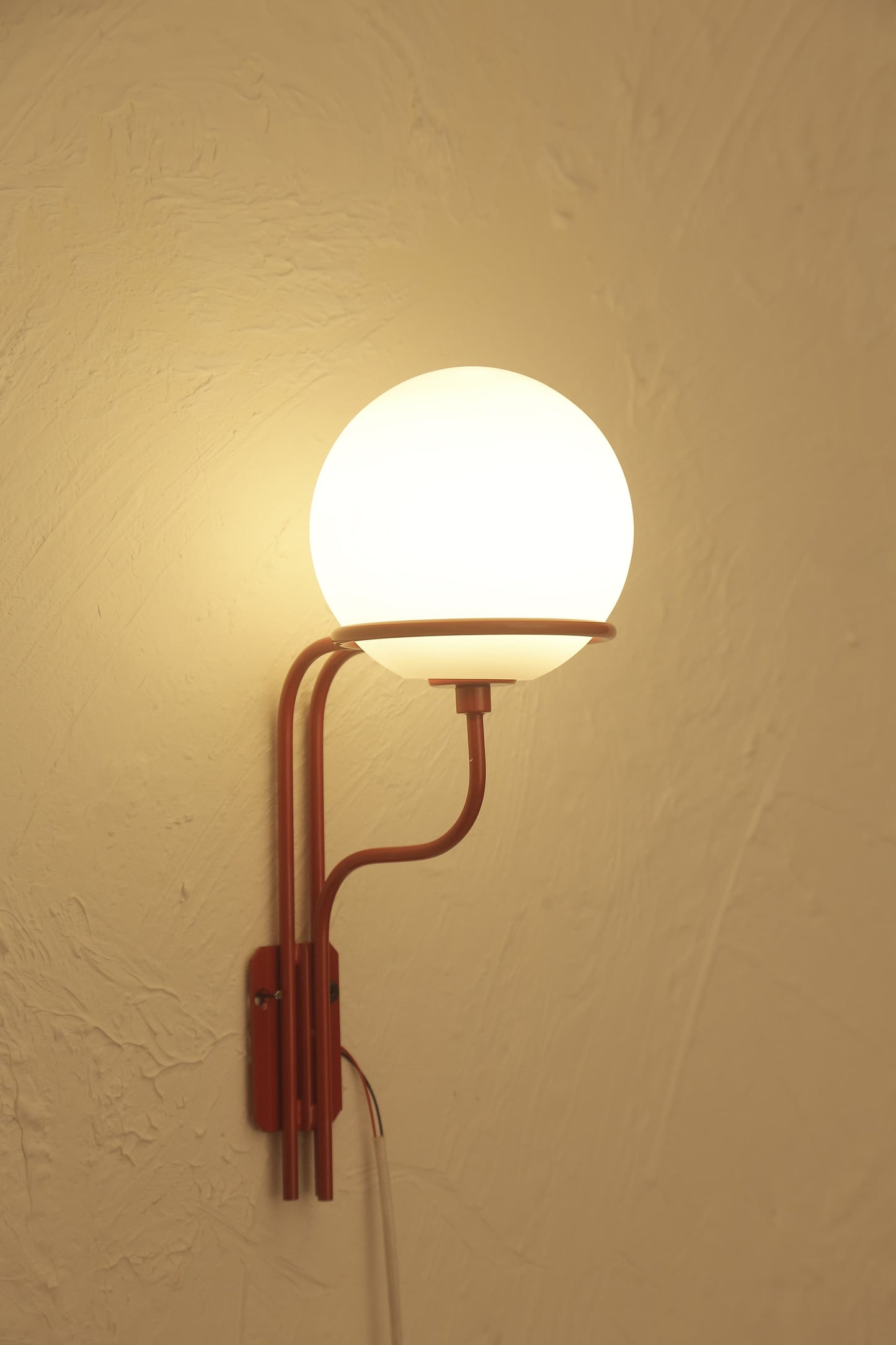 HDC Modern Red Frosted Globe Wall Light for Bedroom, Living Room
