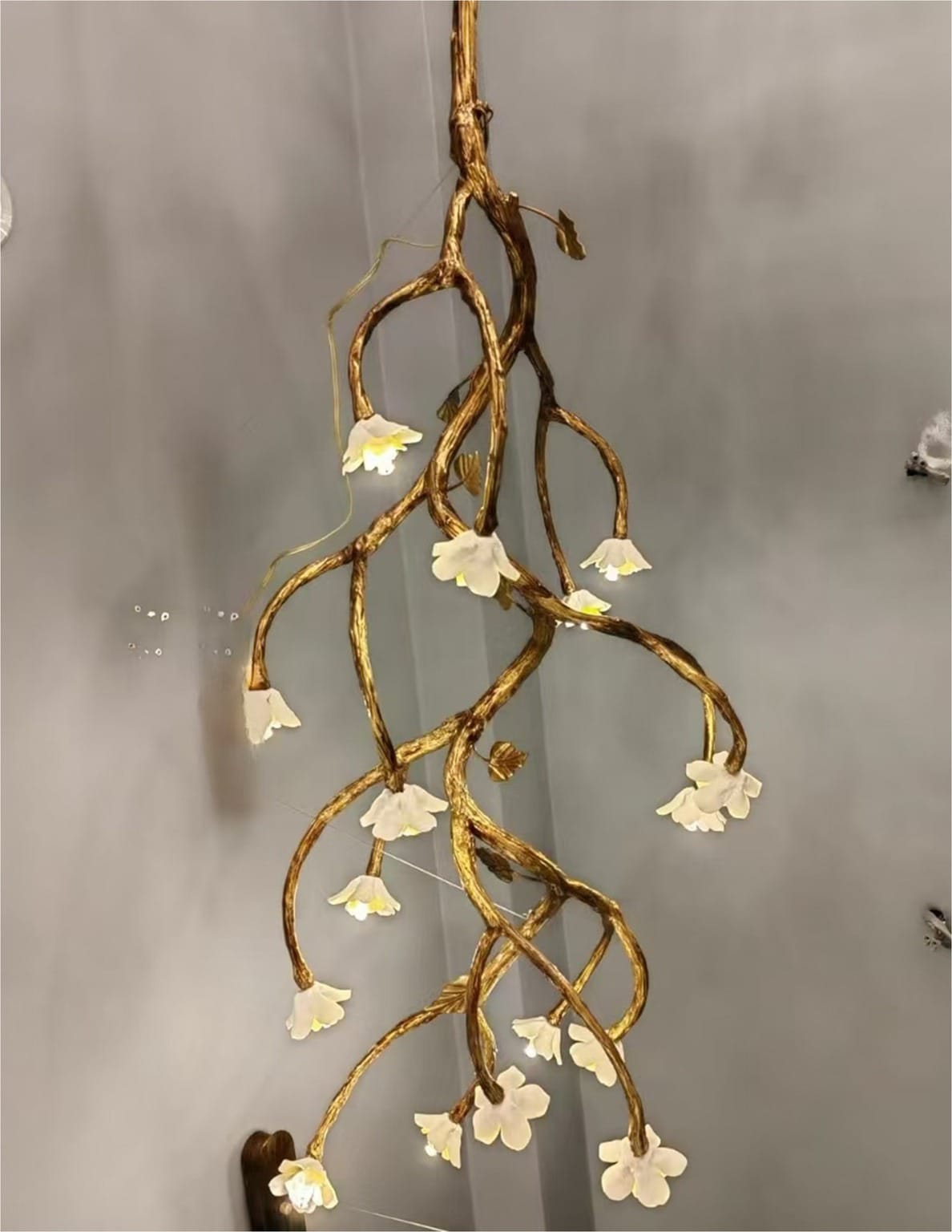 HDC Luxury 16 Lights Floral Vine Resin Chandelier with Ceramic Blossom Shades for Bedroom, Living Room