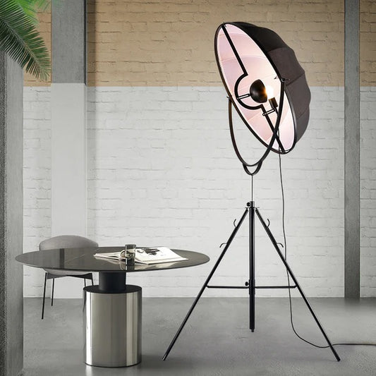 Hdc Vintage Studio Tripod Floor Lamp – Industrial Photographer’s Spotlight Design for Living Room, Office & Studio Décor