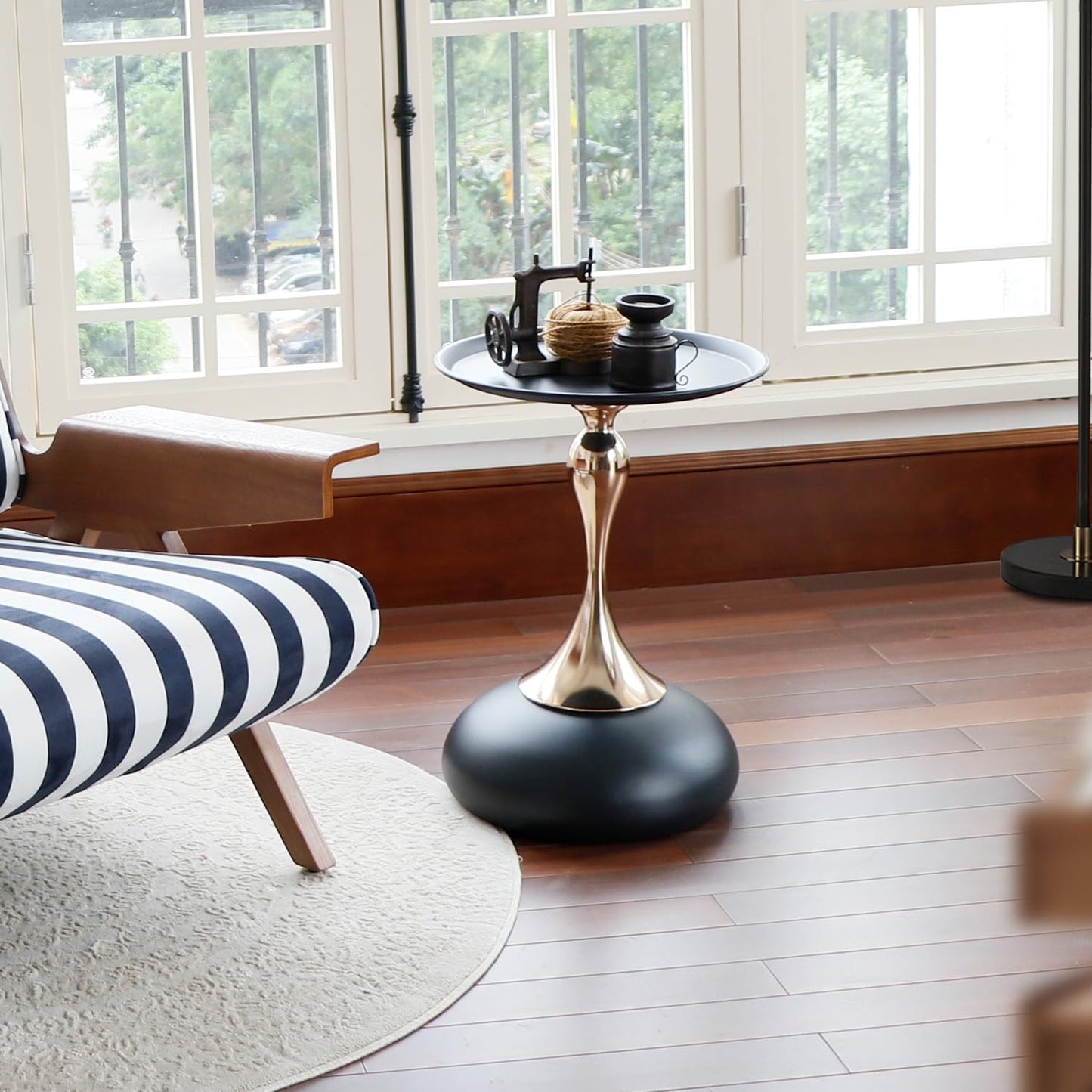 HDC Round Side Tables ,Small Metal Side Table, Modern Decorative Pedestal Table for Living Room Bedroom(Black & Gold)