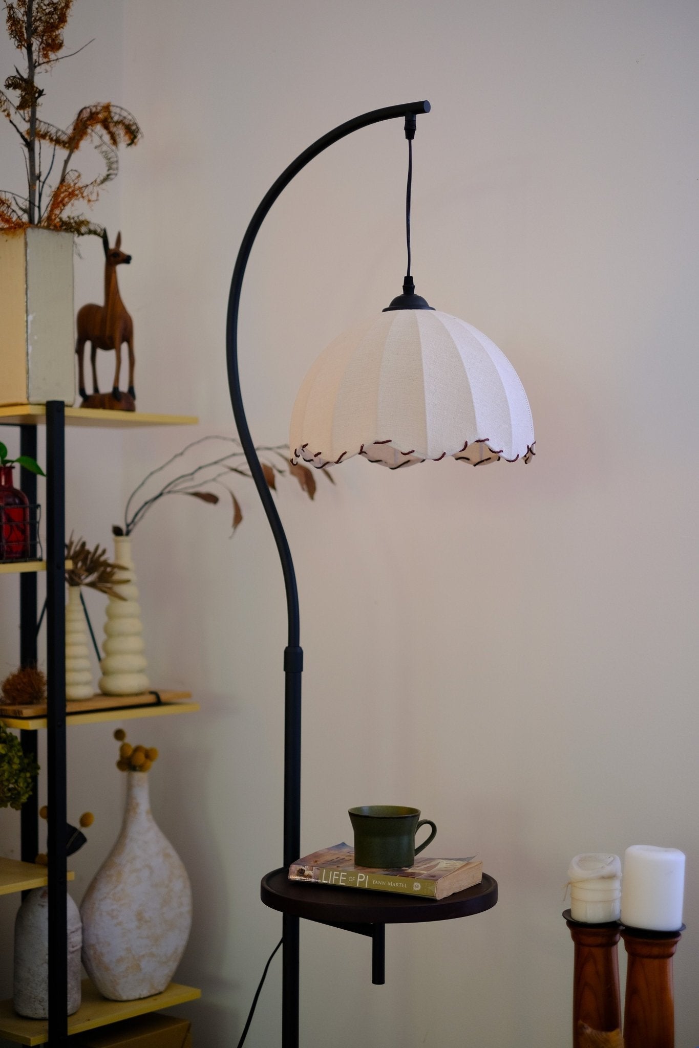 HDC Luxury Arc Floor Lamp with Side Table – Vintage Fabric Shade
