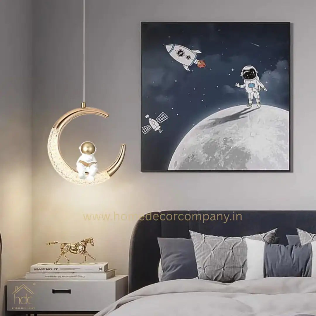 HDC Astronaut Nordic Spaceman Half Moon Pendant Light for Kids Bedroom Gold LED Chandelier for Boy Girl Bedside Children Nursery Room