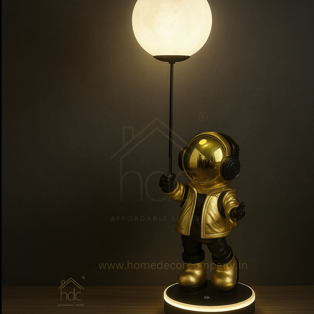 Hdc New Astronaut Table Lamp Infinity Decorative Table Light Modern Design for Bedroom Living Room