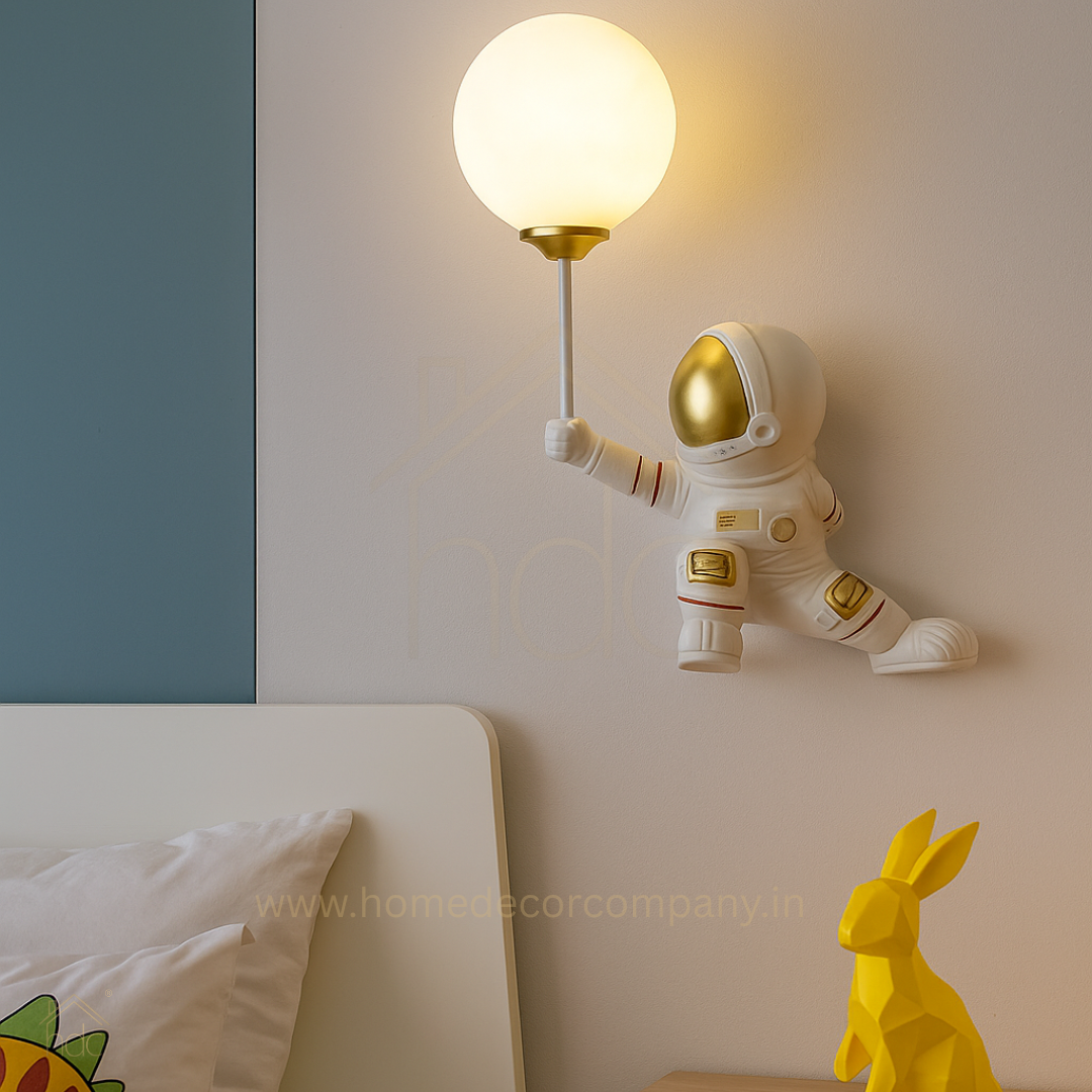 Hdc Kids’ Astronaut Wall Lamp Side Pose LED Night Light Wall Scone Light For Childrens Room Bedroom Nursery Kids Light