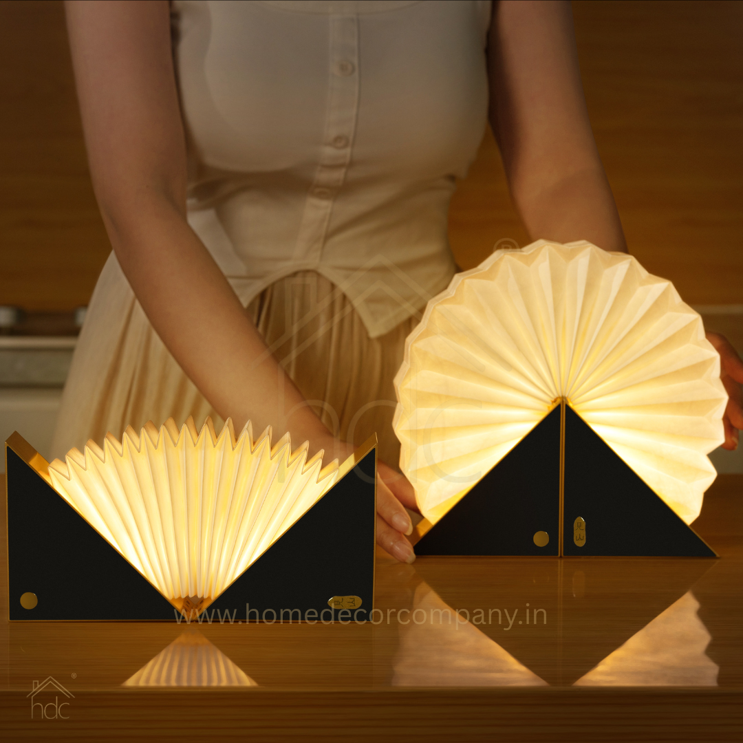 HDC Rotating Folding Paper Lamp Folding Night Light Foldable Mood Lamp Home & Office Decor