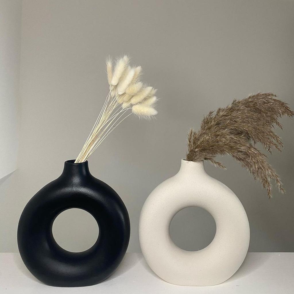 Donut Pampas Vase 2 Pc Set 8.5 & 8.5 (Black & White matte) - HDC.IN